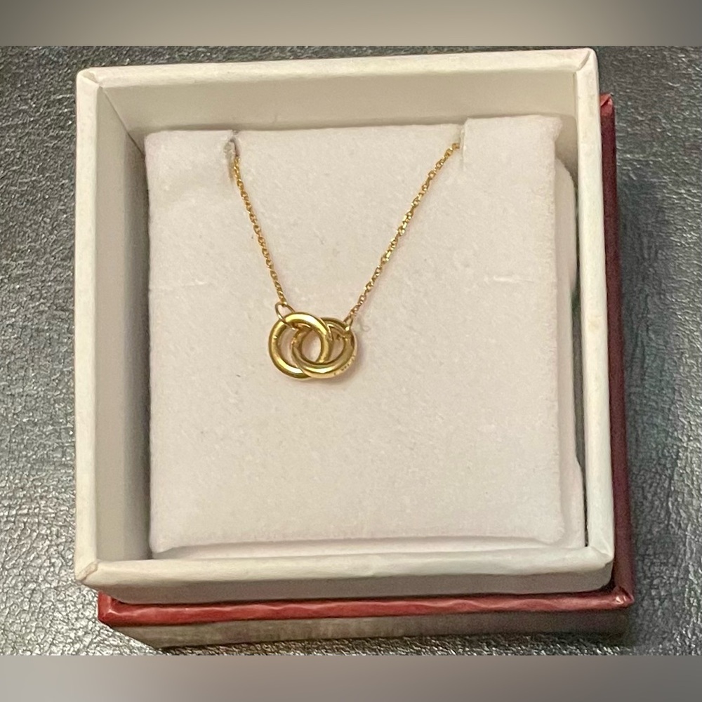 Aurate 14K gold connecting loop necklace like new!!
